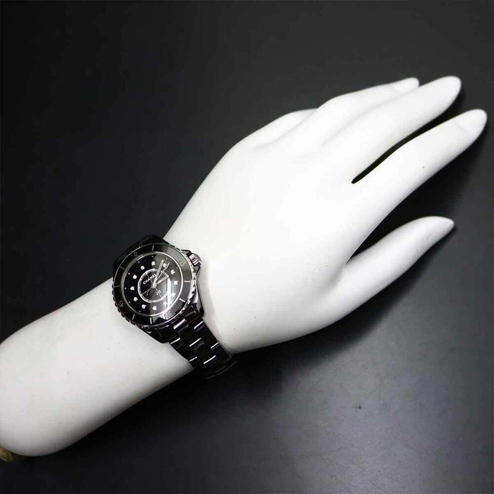 Chanel Black J12 33mm H5701 - Picture 4 of 8